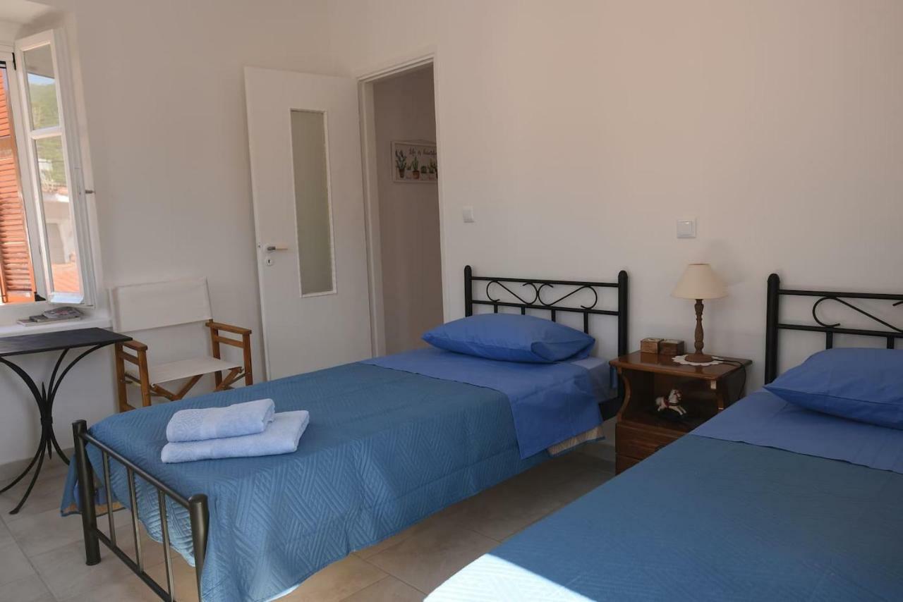 Karinia Home Leonídio Kültér fotó