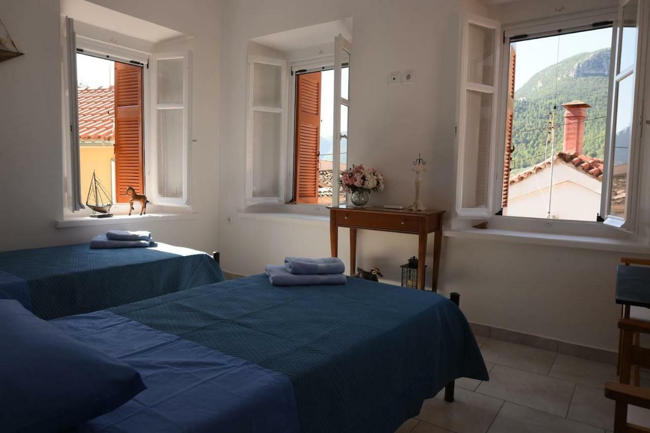 Karinia Home Leonídio Kültér fotó